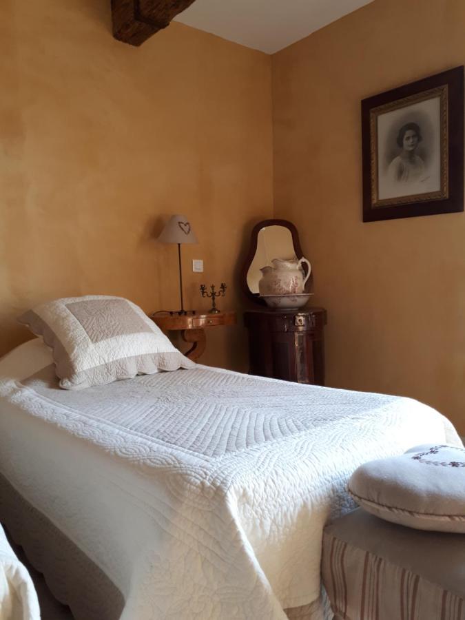 Bed and Breakfast Mas Saint-Joseph Фонвьей Экстерьер фото